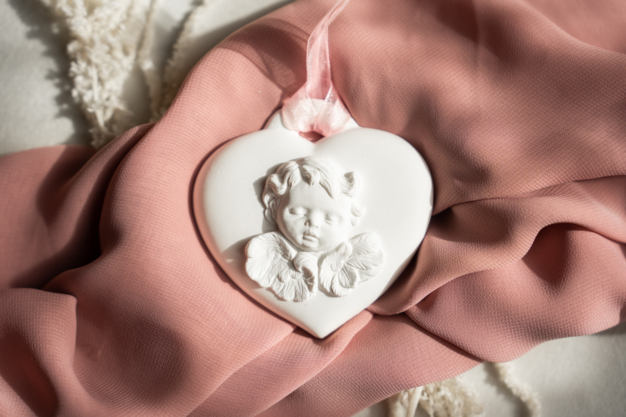 Lembrança Batizado Anjo Coração Gesso 9