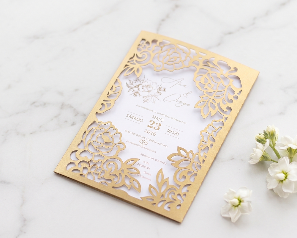 Invitations Mariage Découpe Florale