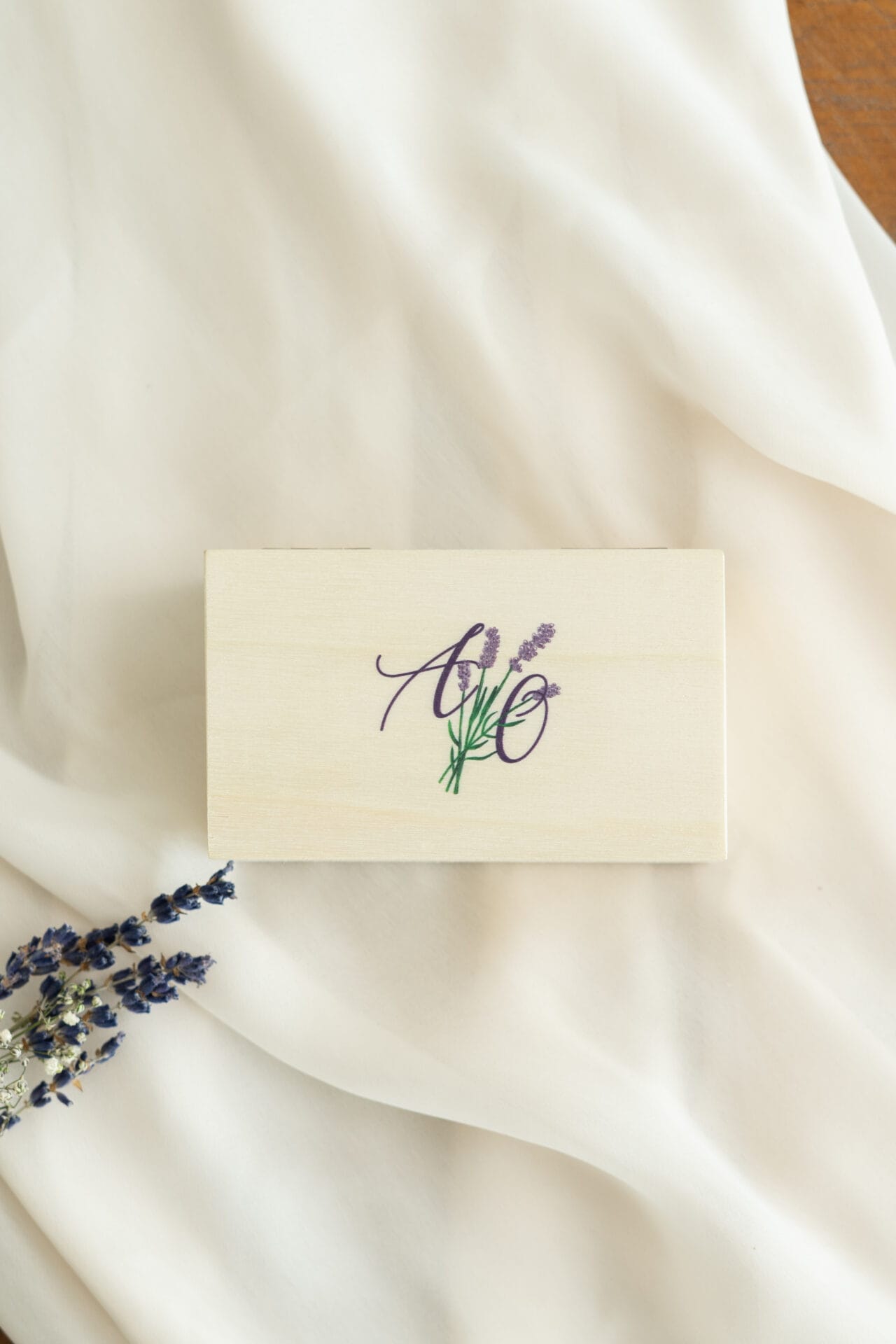 Caixa convite menino alianças com impressão personalizada