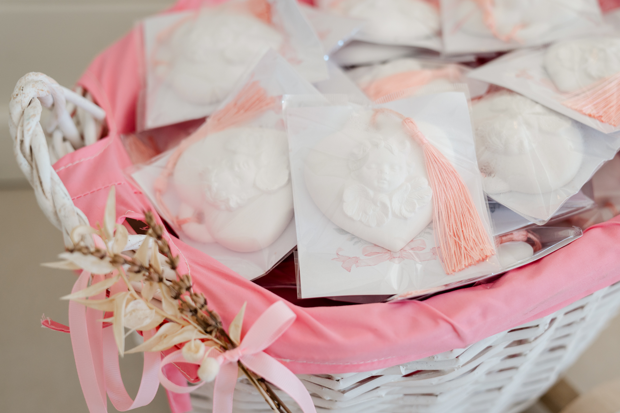 Lembrança Batizado Anjo Coração Gesso 2