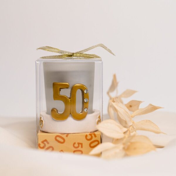 Convites para bodas personalizados com gravação a ouro e design elegante para celebração de aniversários de casamento