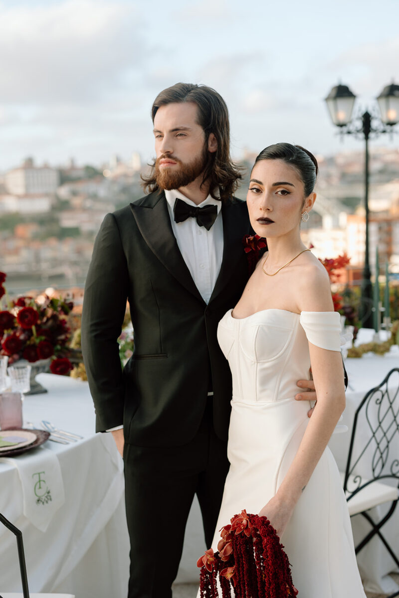 Detalhe do editorial de casamento no The Yeatman com artigos personalizados da Miminhos Rita Catita